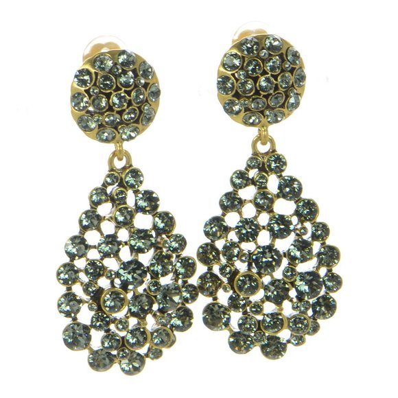 OSCAR DE LA RENTA Classic Teardrop Clip Earrings
